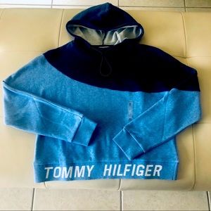 NWT Tommy Hilfiger sport crop hoodie